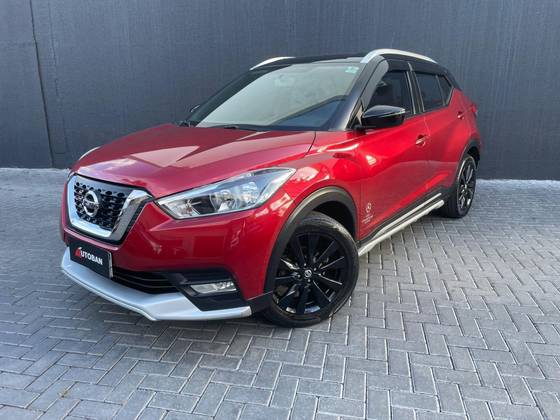 NISSAN KICKS 1.6 16V FLEXSTART UEFA CHAMPIONS LEAGUE 4P XTRONIC